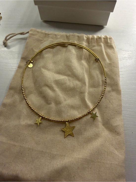 Jewelry - Gold Star Charm Choker Necklace
